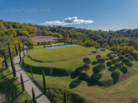 Maison à vendre, 564m², Tanneron