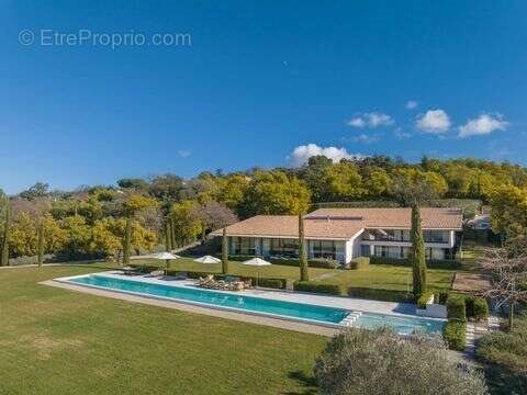 Maison à vendre, 564m², Tanneron