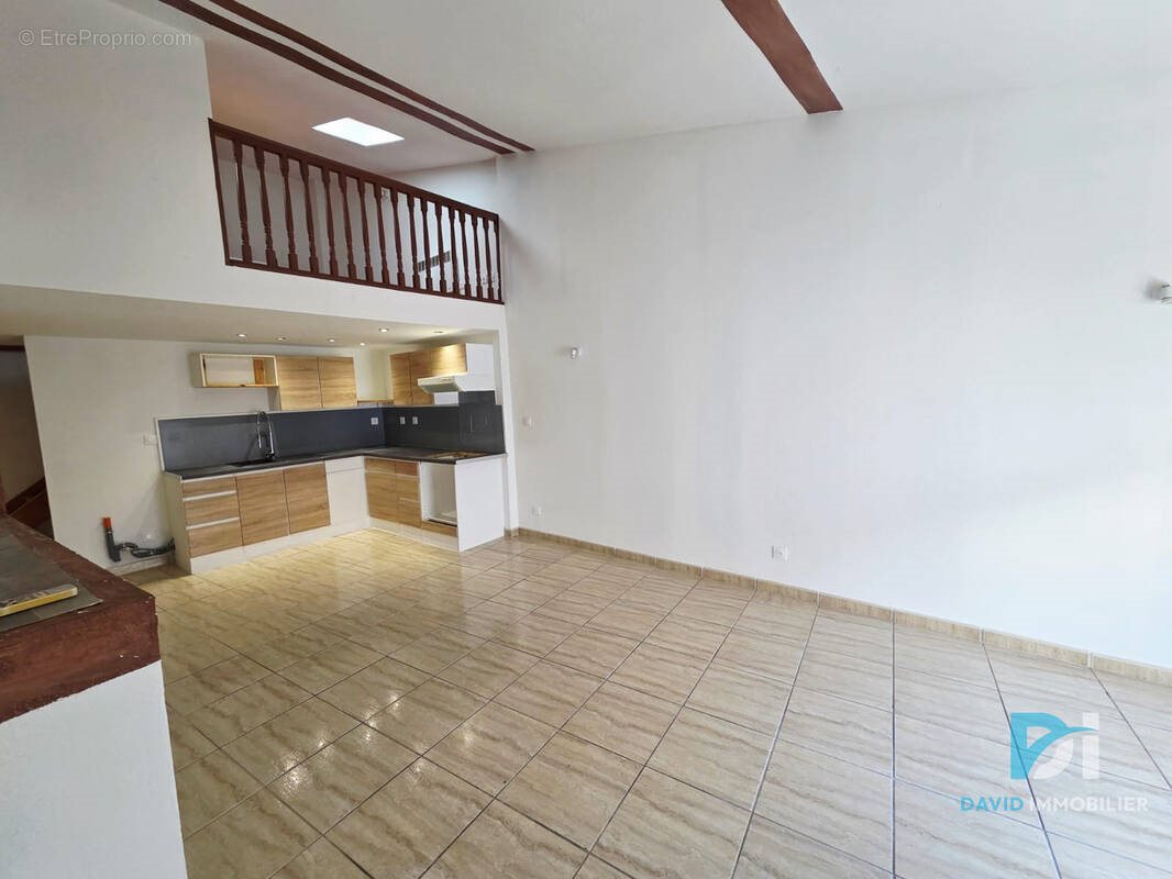 Maison à vendre, 60m², Montblanc