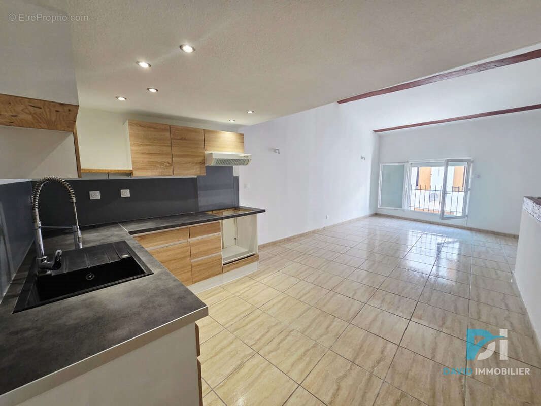 Maison à vendre, 60m², Montblanc