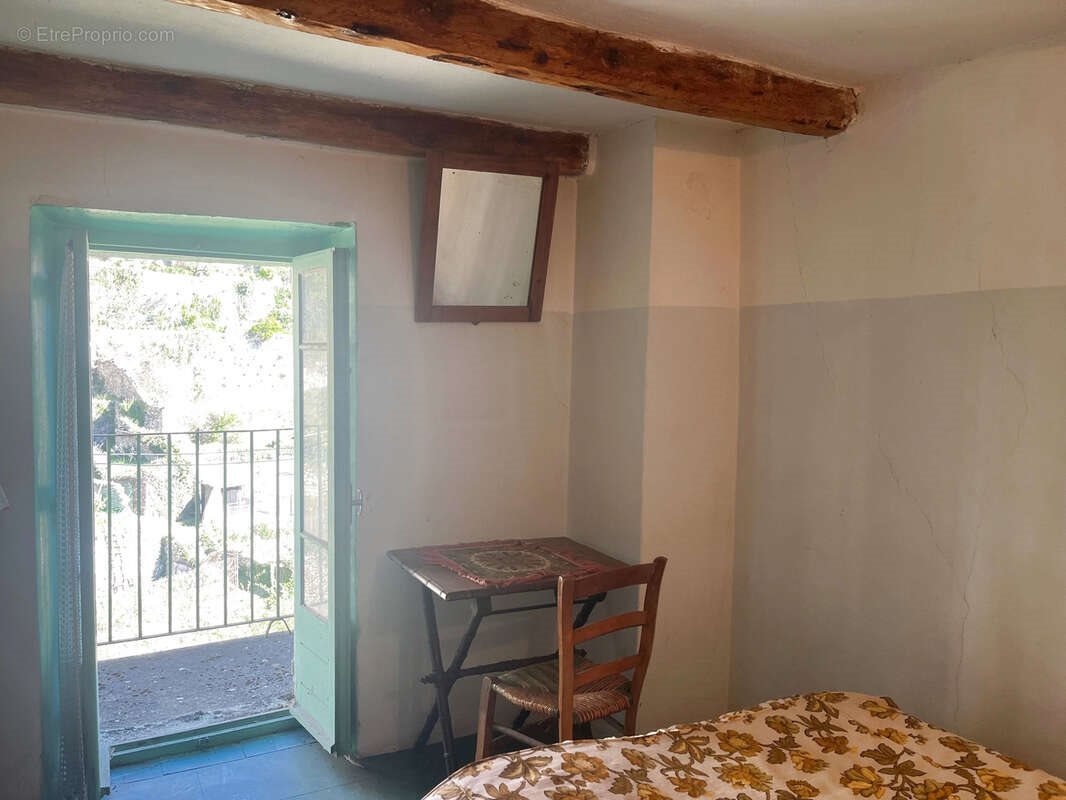 Maison à vendre, 54m², Tende