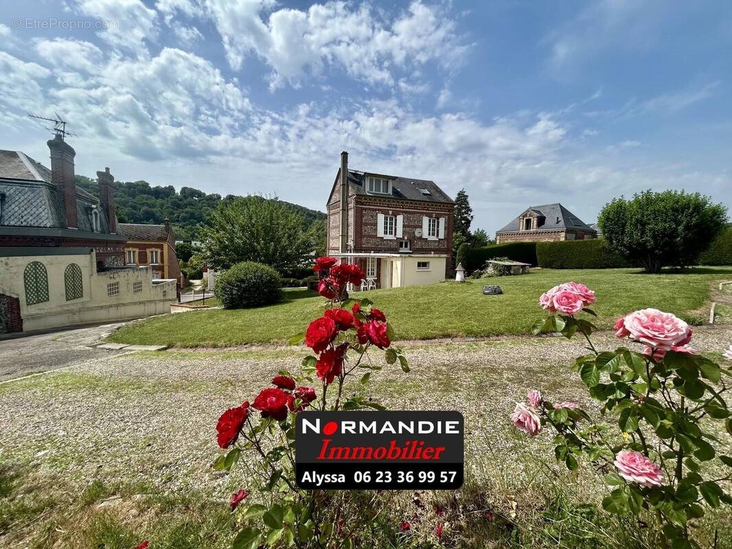 Maison à vendre, 115m², Lillebonne