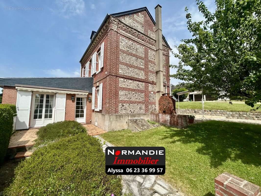 Maison à vendre, 115m², Lillebonne