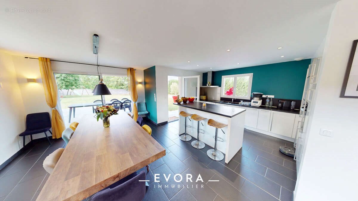 Maison à vendre, 208m², Pont-à-Mousson