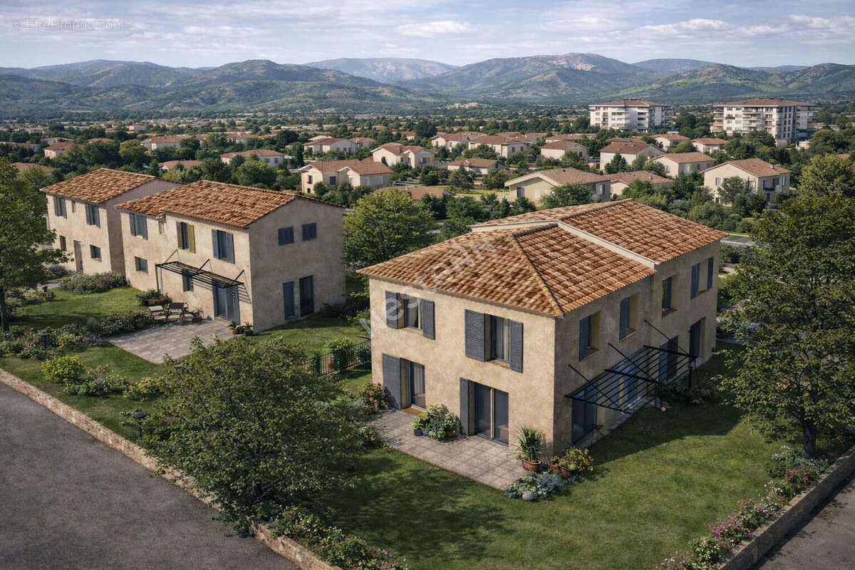Maison à vendre, 84m², Pertuis