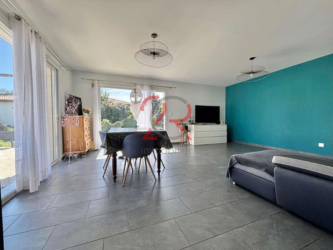 Maison à vendre, 105m², Lamarque