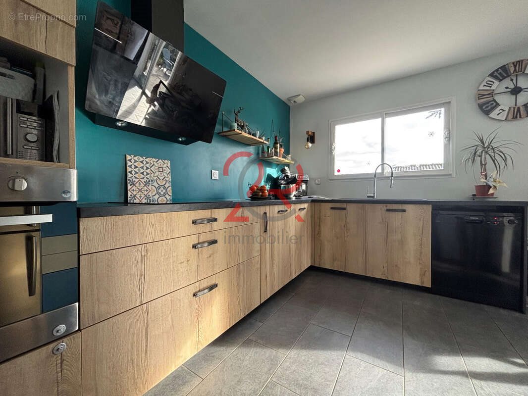 Maison à vendre, 105m², Lamarque