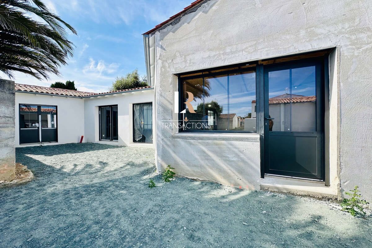 Maison à vendre, 158m², Le Bois-Plage-en-Ré