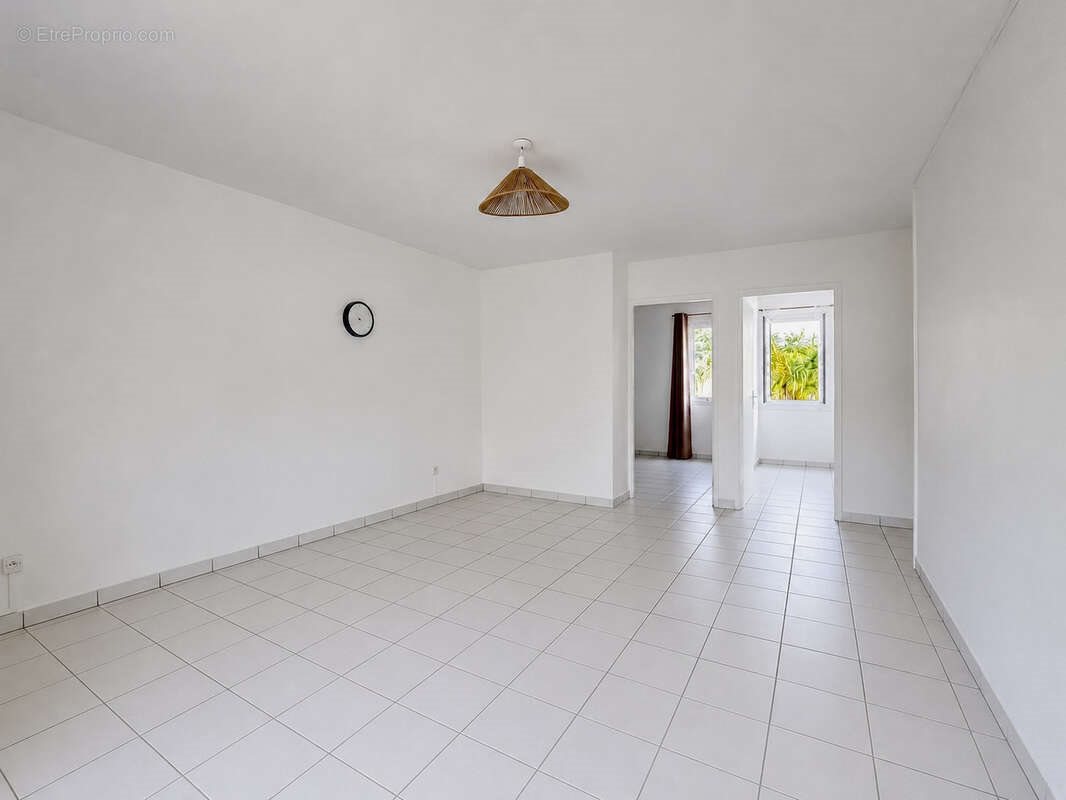 Appartement à vendre, 53m², Petit-Bourg
