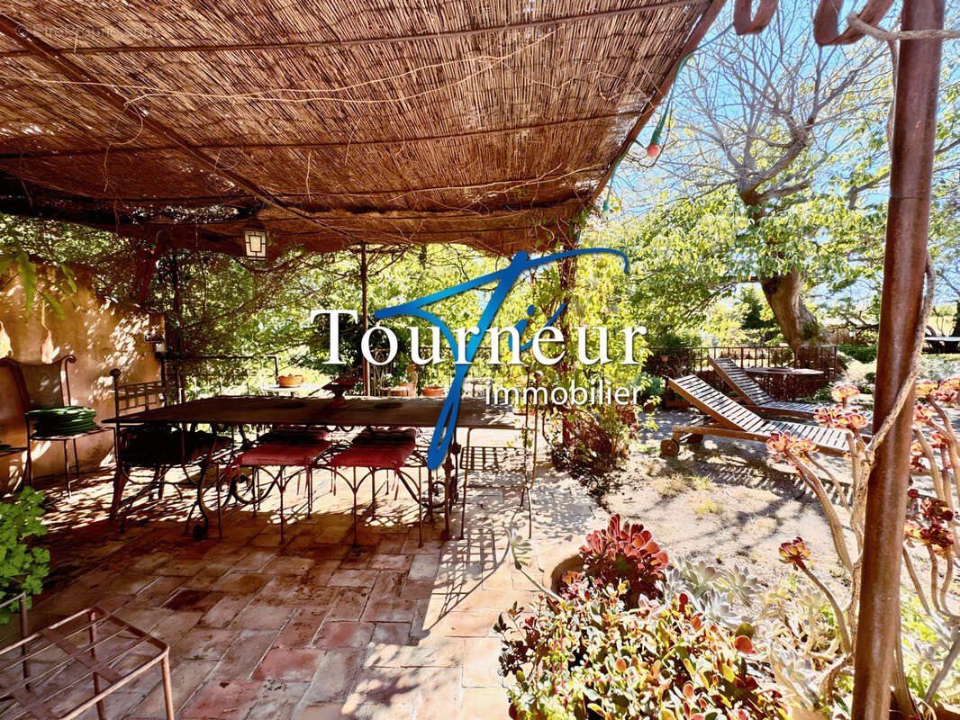 Maison à vendre, 164m², Sanary-sur-Mer