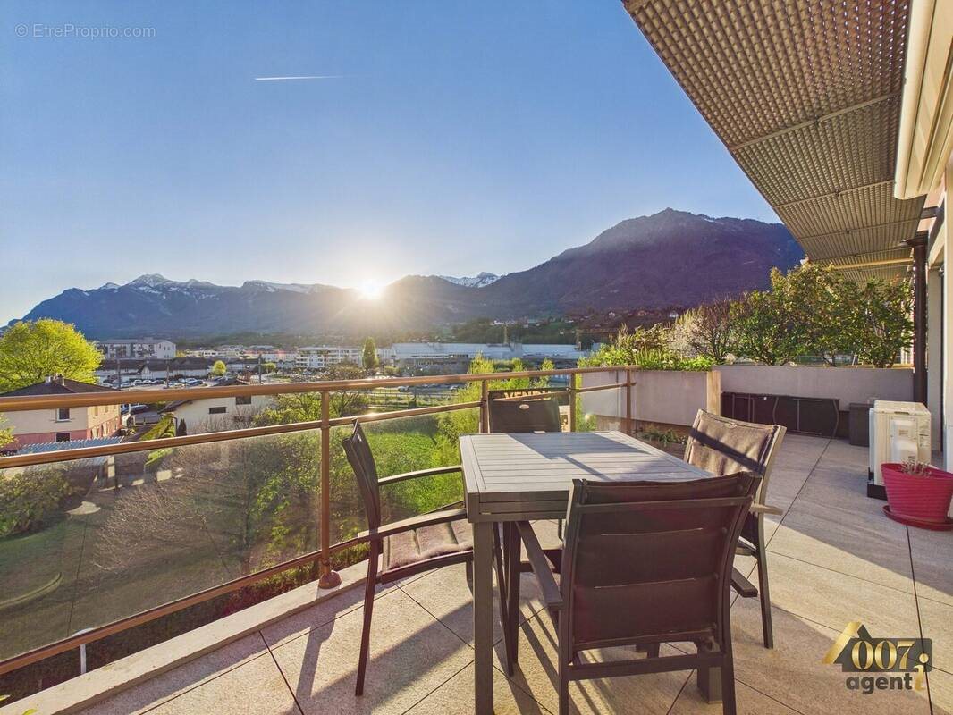 Appartement à vendre, 80m², Albertville