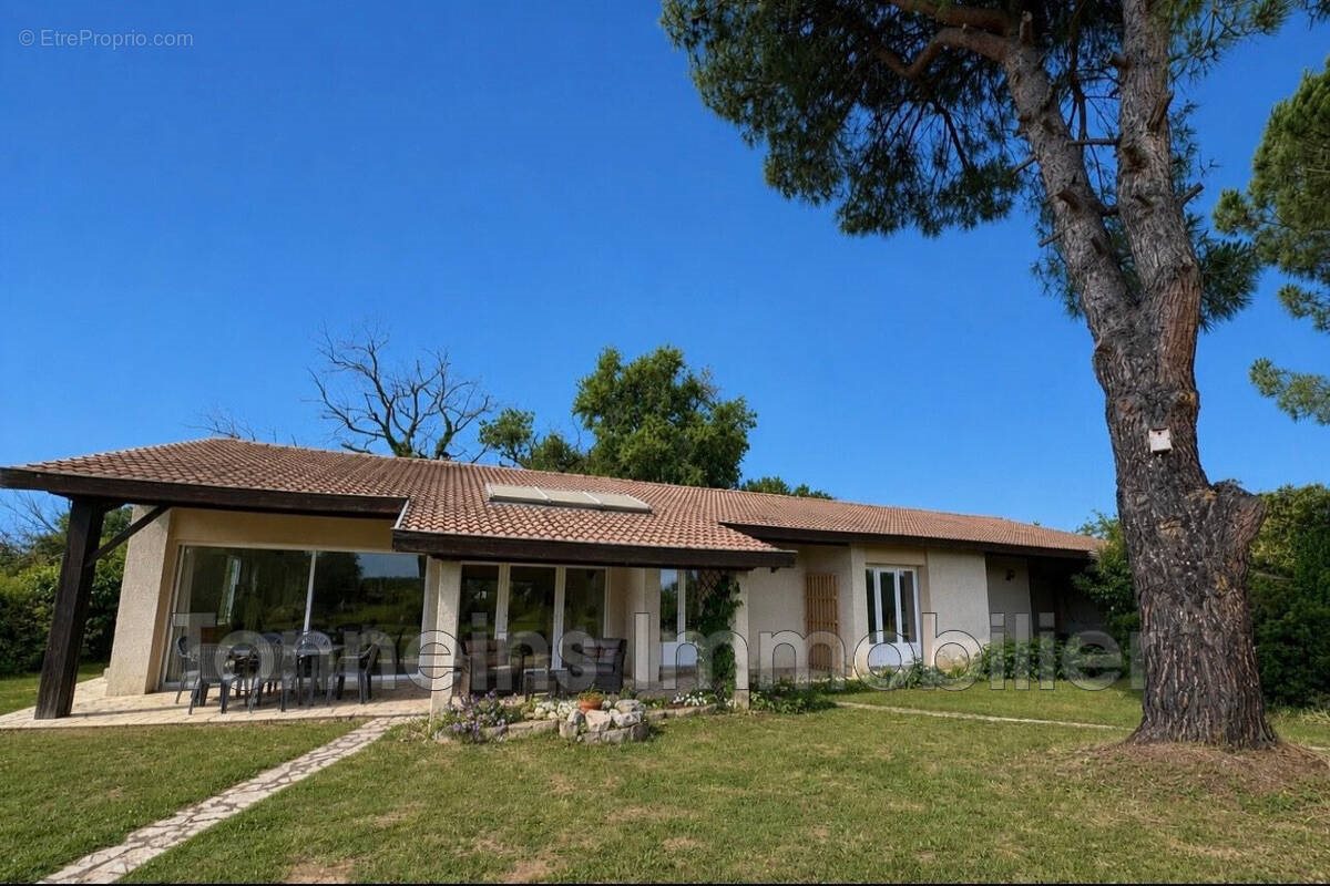 Maison à vendre, 182m², Bourran
