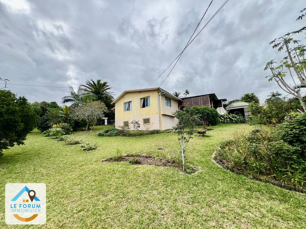 Maison à vendre, 157m², Le Tampon