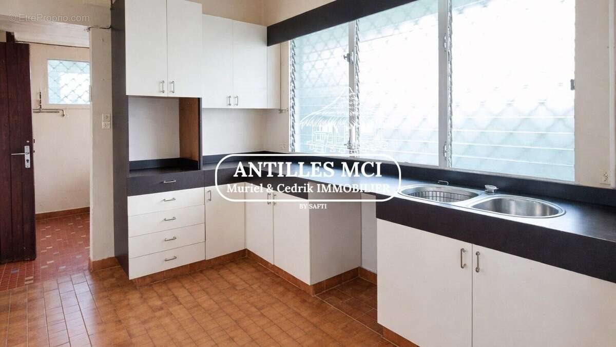 Maison à vendre, 199m², Fort-de-France