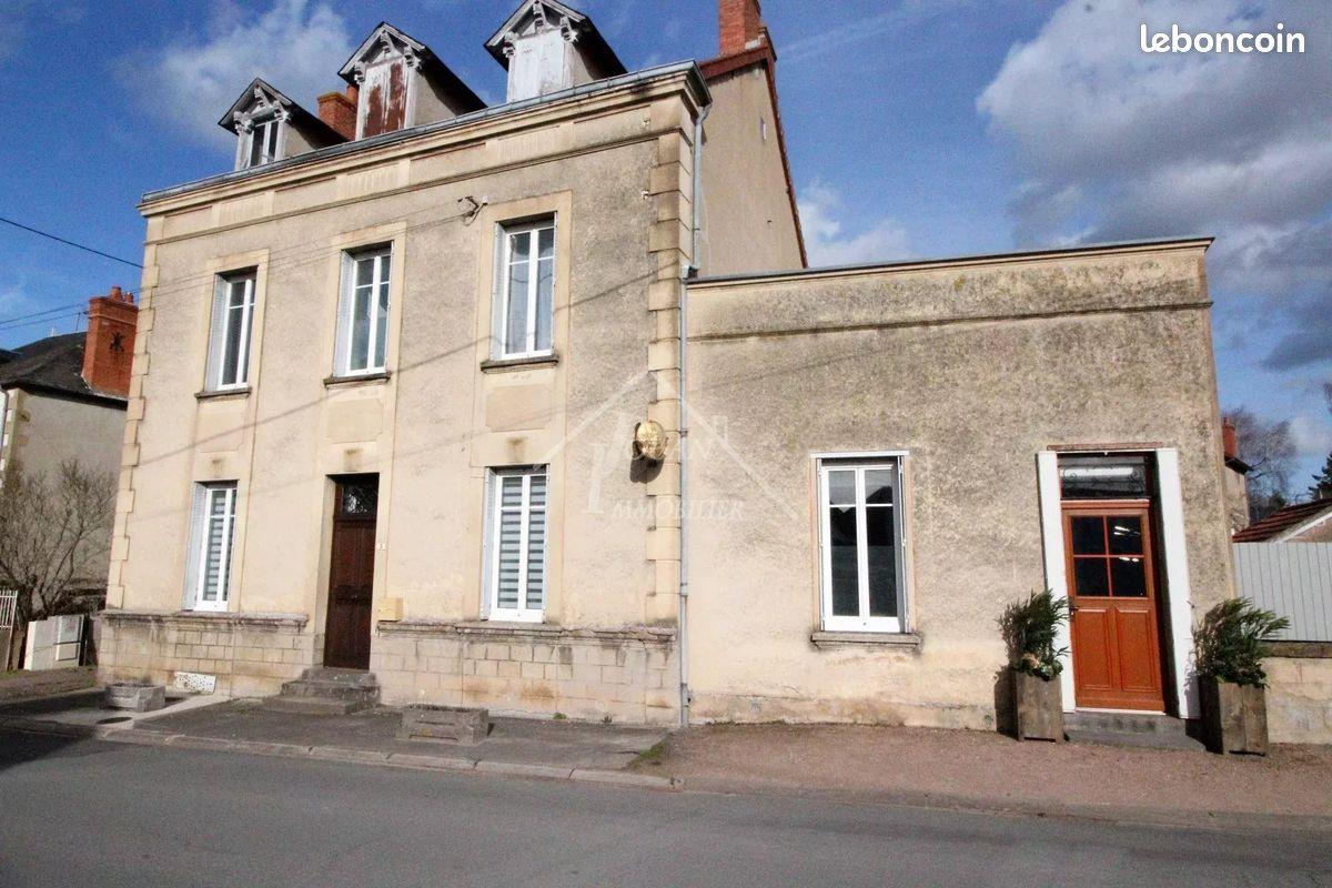 Maison à vendre, 194m², Cosne-d'Allier