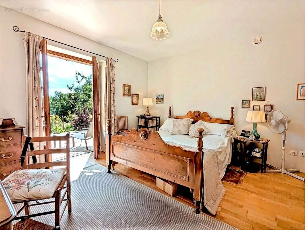Maison à vendre, 125m², Sarlat-la-Canéda