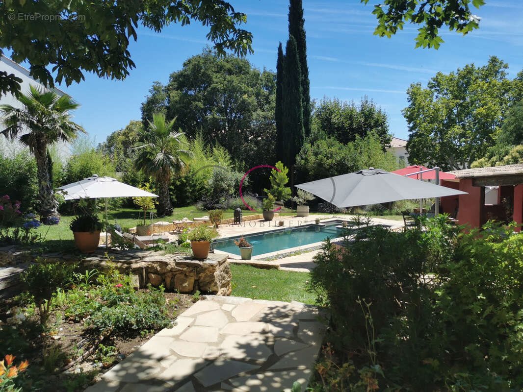 Maison à vendre, 400m², Coudoux