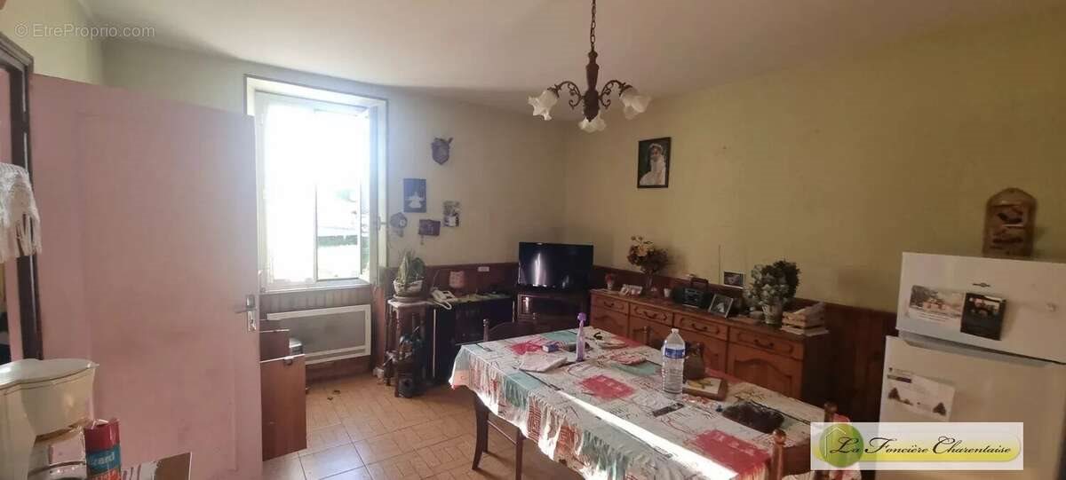 Maison à vendre, 76m², Bouëx