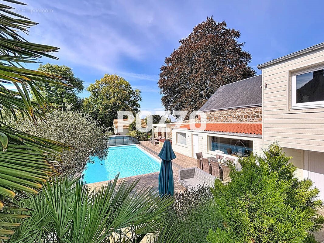 Maison à vendre, 225m², Vire