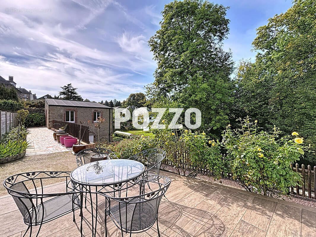 Maison à vendre, 225m², Vire