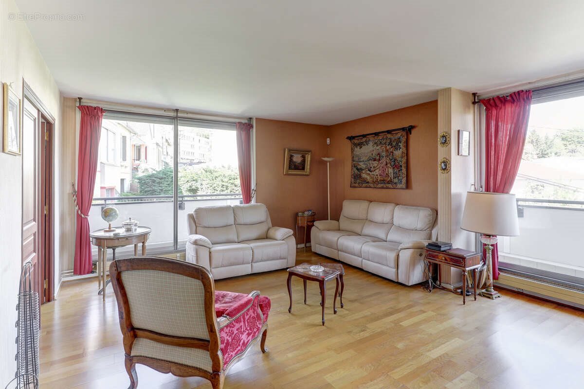 Appartement à vendre, 159m², Chamalières