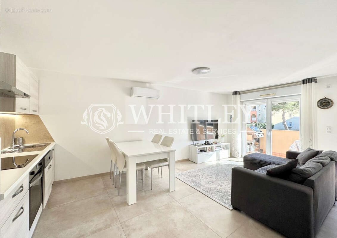 Appartement à vendre, 43m², Fréjus