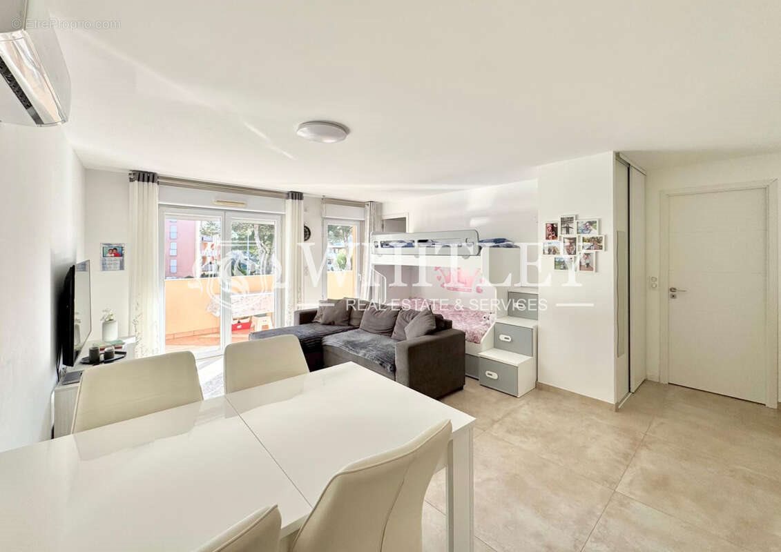 Appartement à vendre, 43m², Fréjus