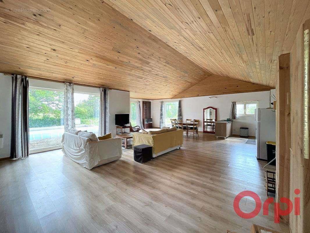Maison à vendre, 100m², Saint-Germain-Chassenay