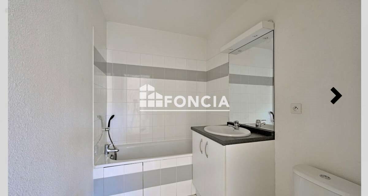 Appartement à vendre, 38m², Arles