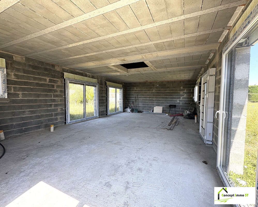 Maison à vendre, 82m², Véretz