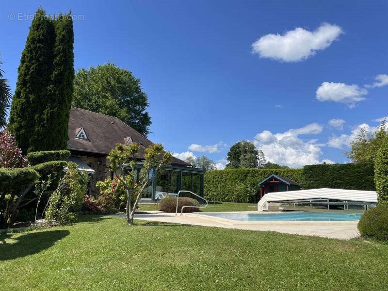 Maison à vendre, 120m², Arnac-Pompadour