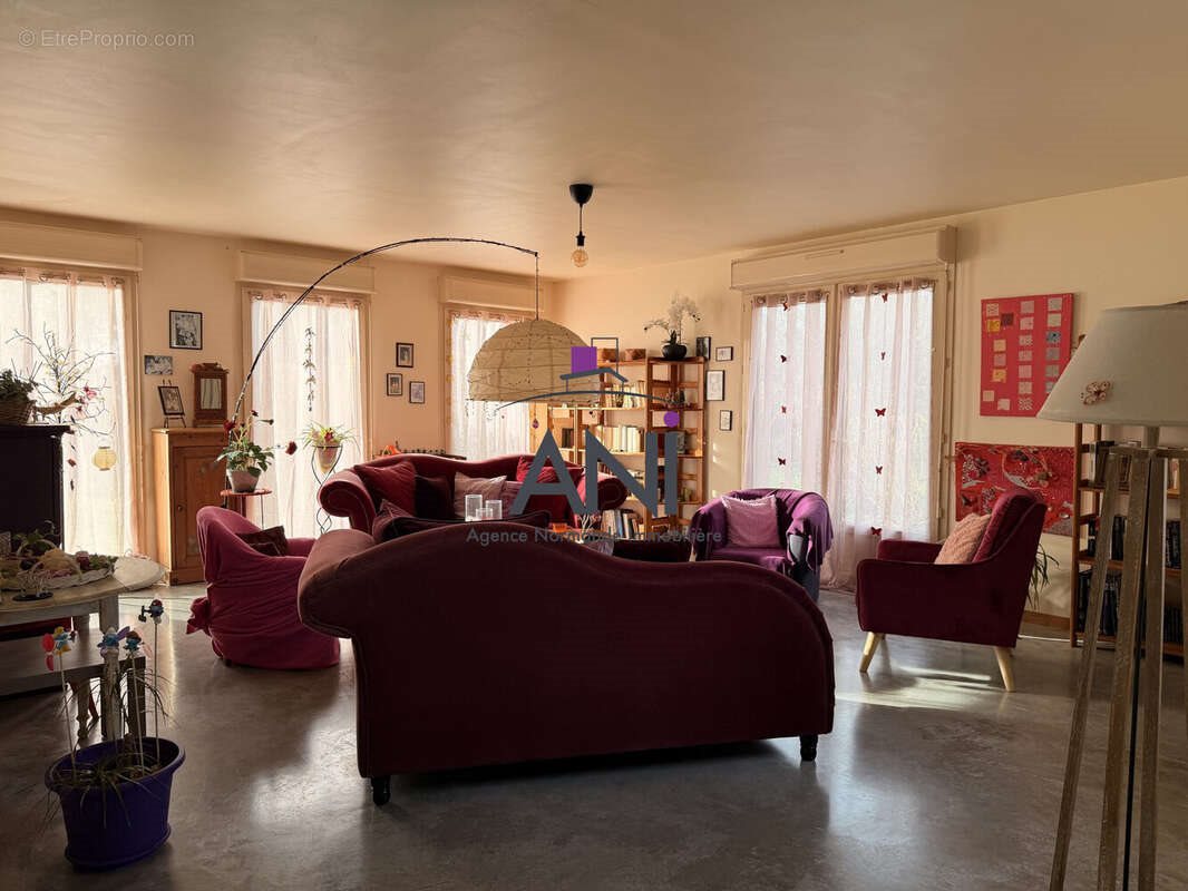 Maison à vendre, 218m², Dieppe