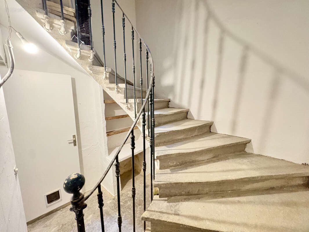 Maison à vendre, 144m², Vergèze