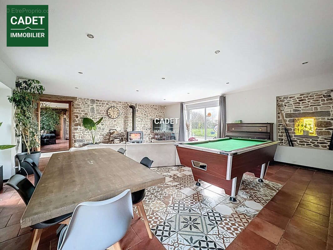 Maison à vendre, 192m², Le Tanu