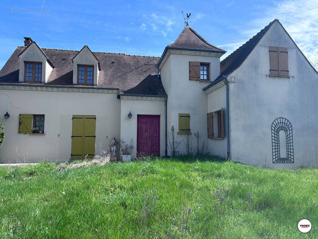 Maison à vendre, 165m², Les Mureaux