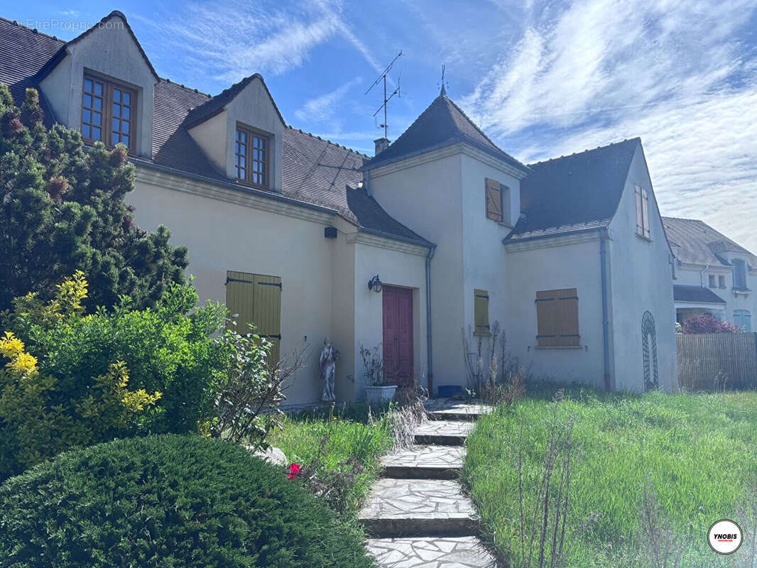 Maison à vendre, 165m², Les Mureaux