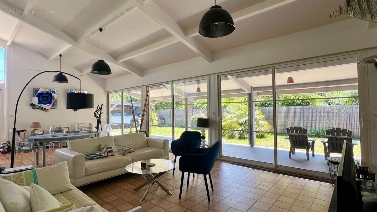 Maison à vendre, 132m², Gujan-Mestras