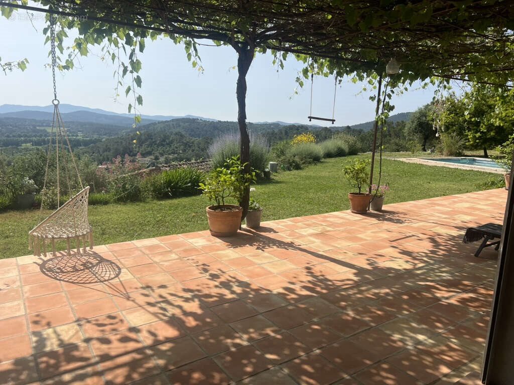Maison à vendre, 170m², Besse-sur-Issole