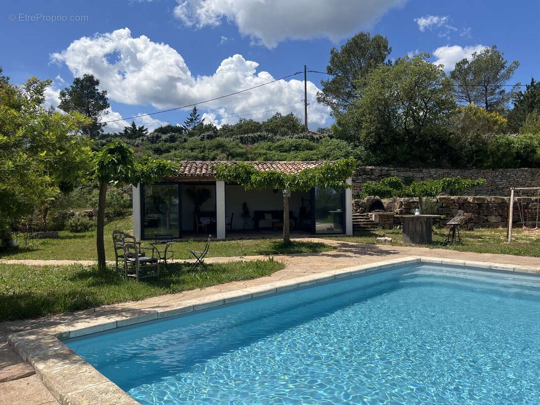 Maison à vendre, 170m², Besse-sur-Issole