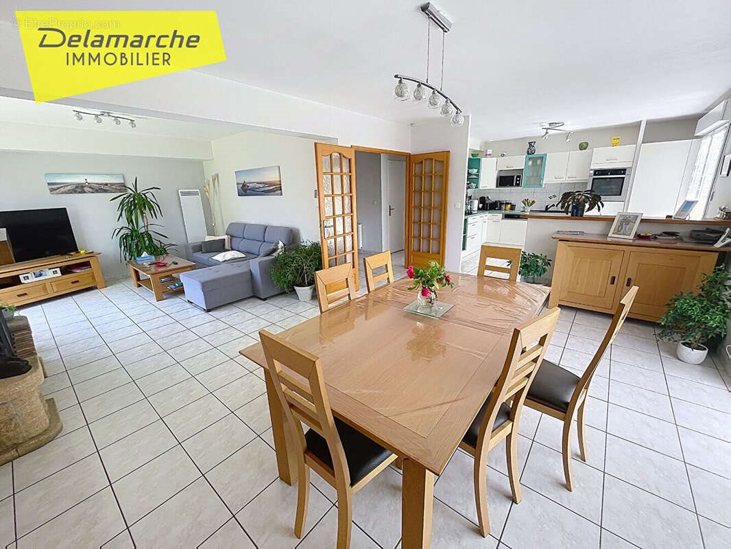 Maison à vendre, 104m², Hauteville-sur-Mer