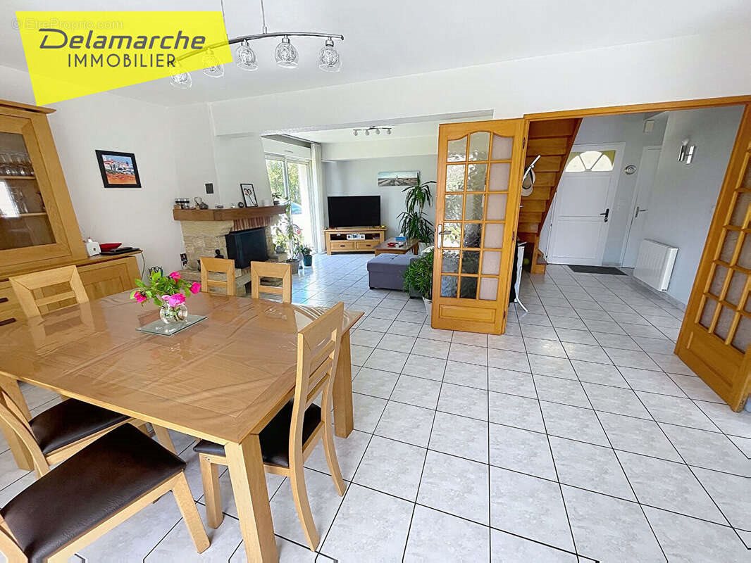 Maison à vendre, 104m², Hauteville-sur-Mer