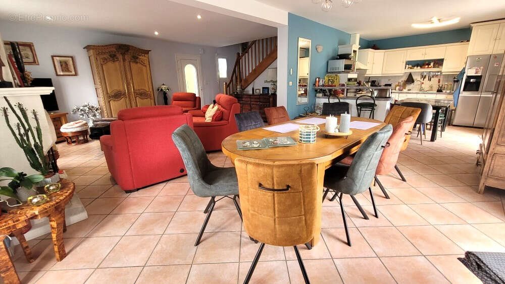 Maison à vendre, 152m², Creully