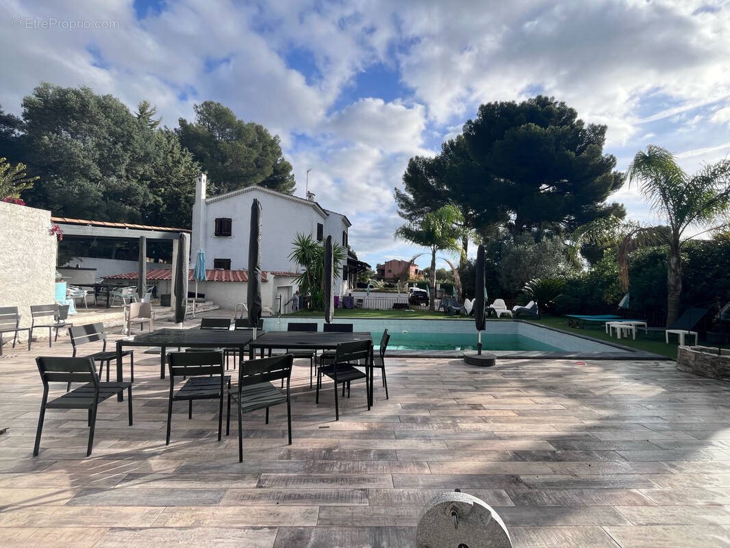 Maison à vendre, 210m², La Valette-du-Var