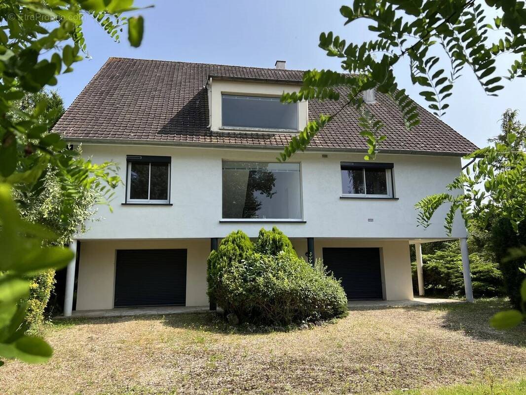 Maison à vendre, 299m², Saint-Georges-sur-Baulche