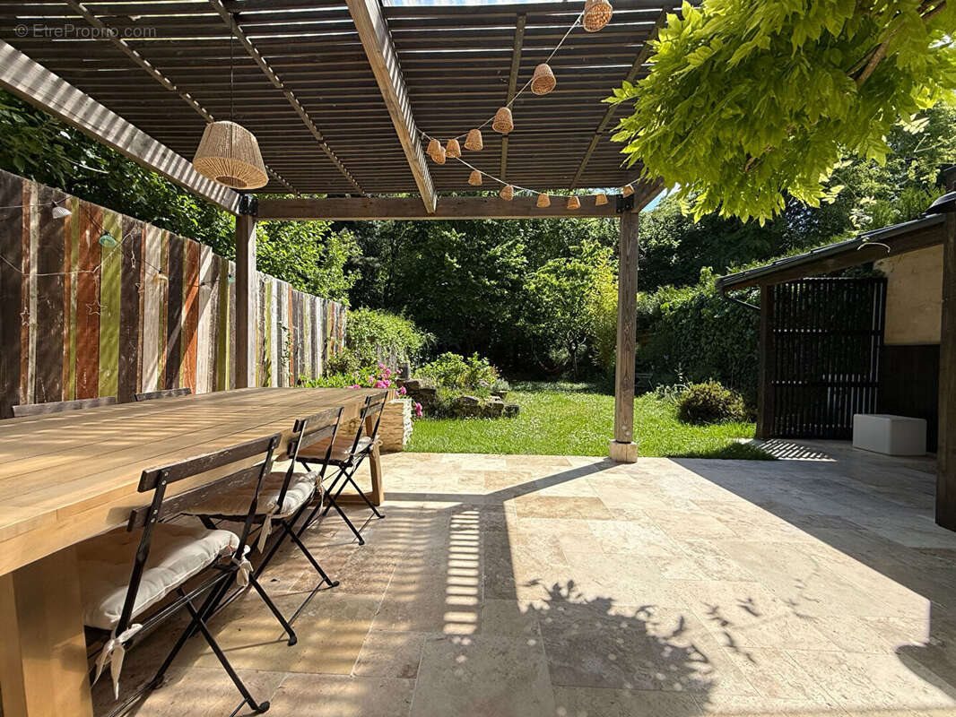 Maison à vendre, 137m², Avilly-Saint-Léonard