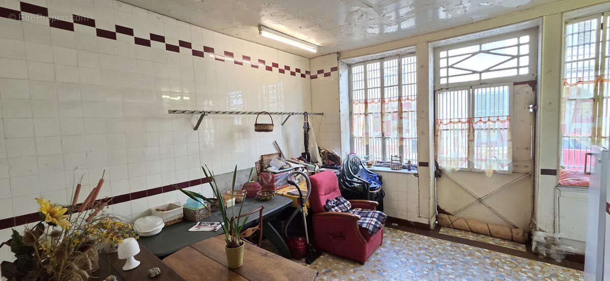 Maison à vendre, 202m², Etais-la-Sauvin