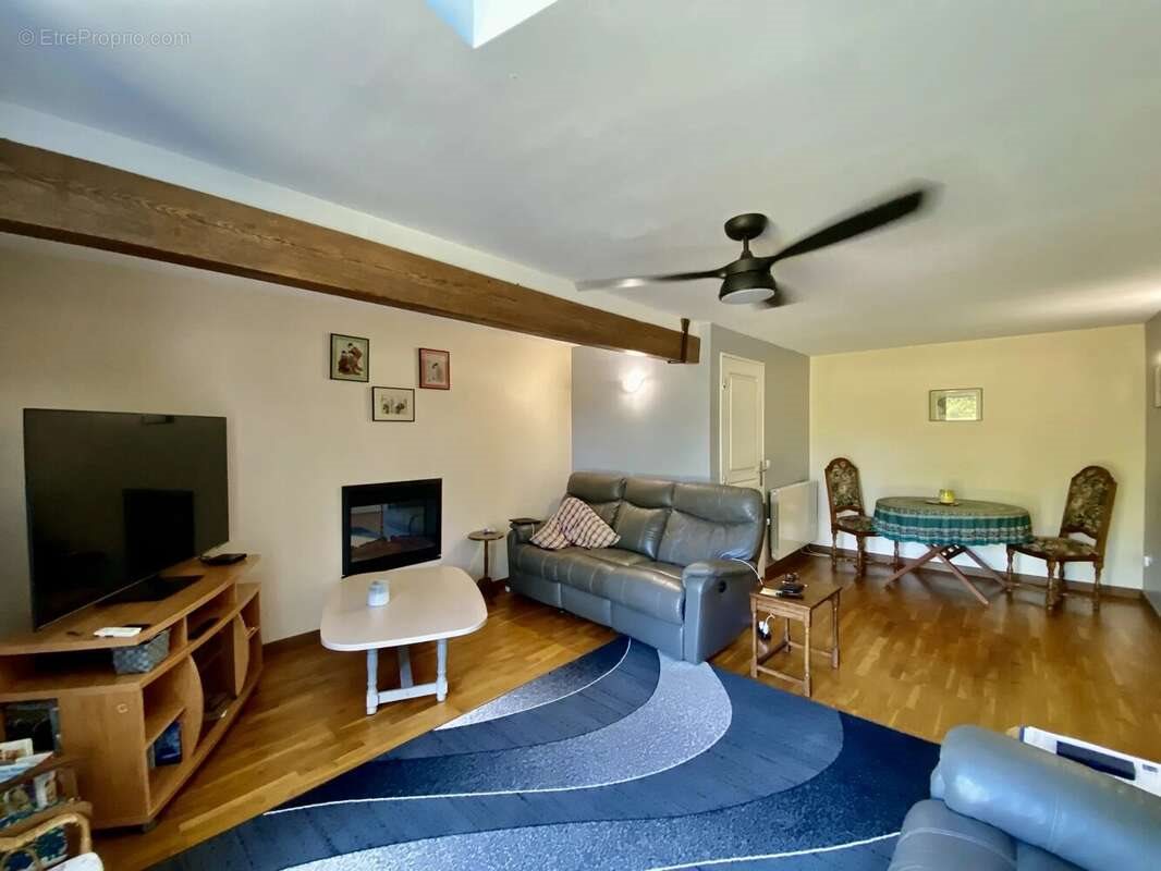 Maison à vendre, 174m², Leignes-sur-Fontaine