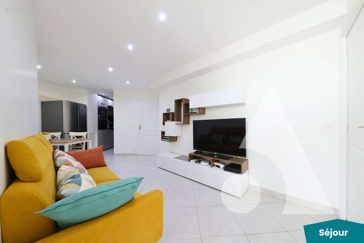 Appartement à vendre, 64m², Evry