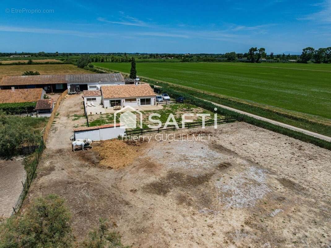 Maison à vendre, 240m², Arles