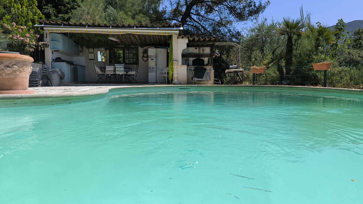 Maison à vendre, 90m², Levens